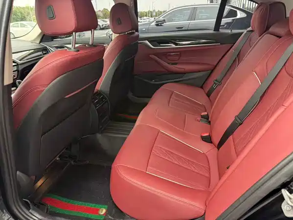 BMW 5 Series 2022