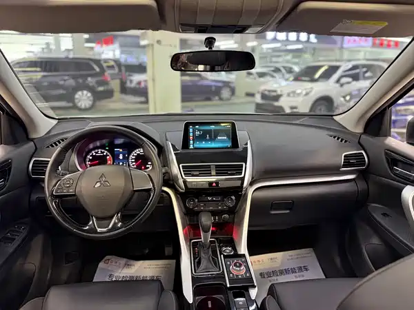 Mitsubishi Yige 2021