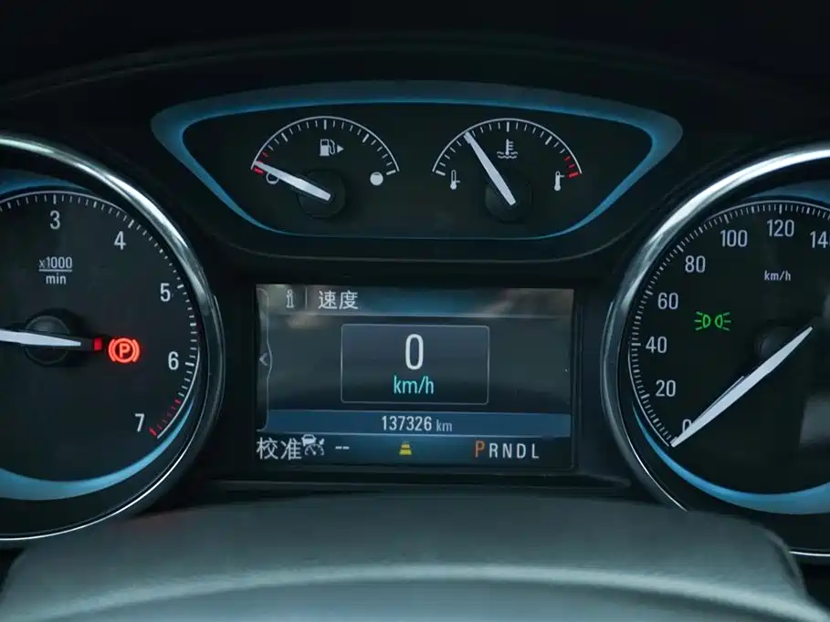 Buick Envision Plus 2015 — фото 20
