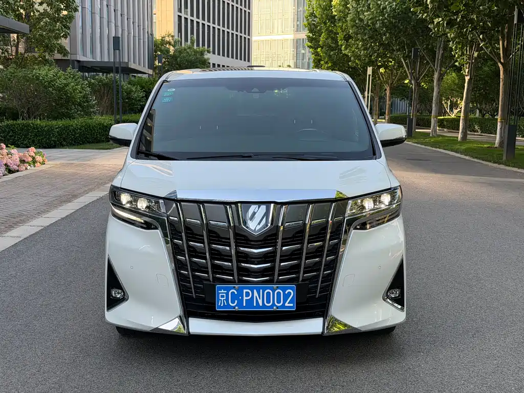 Toyota Alphard 2020 — фото 2