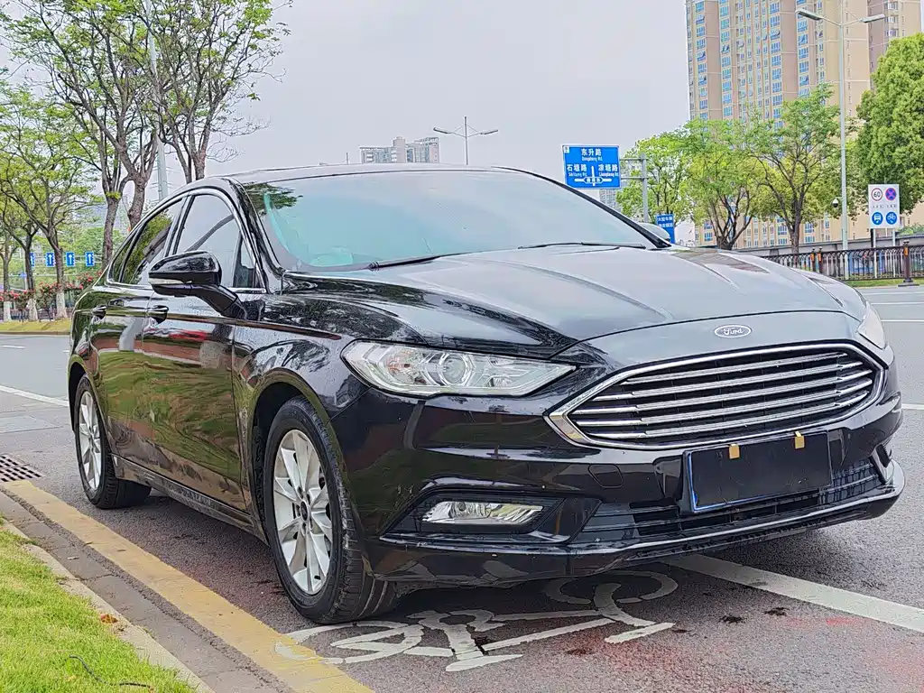 Ford Mondeo 2017 — фото 3