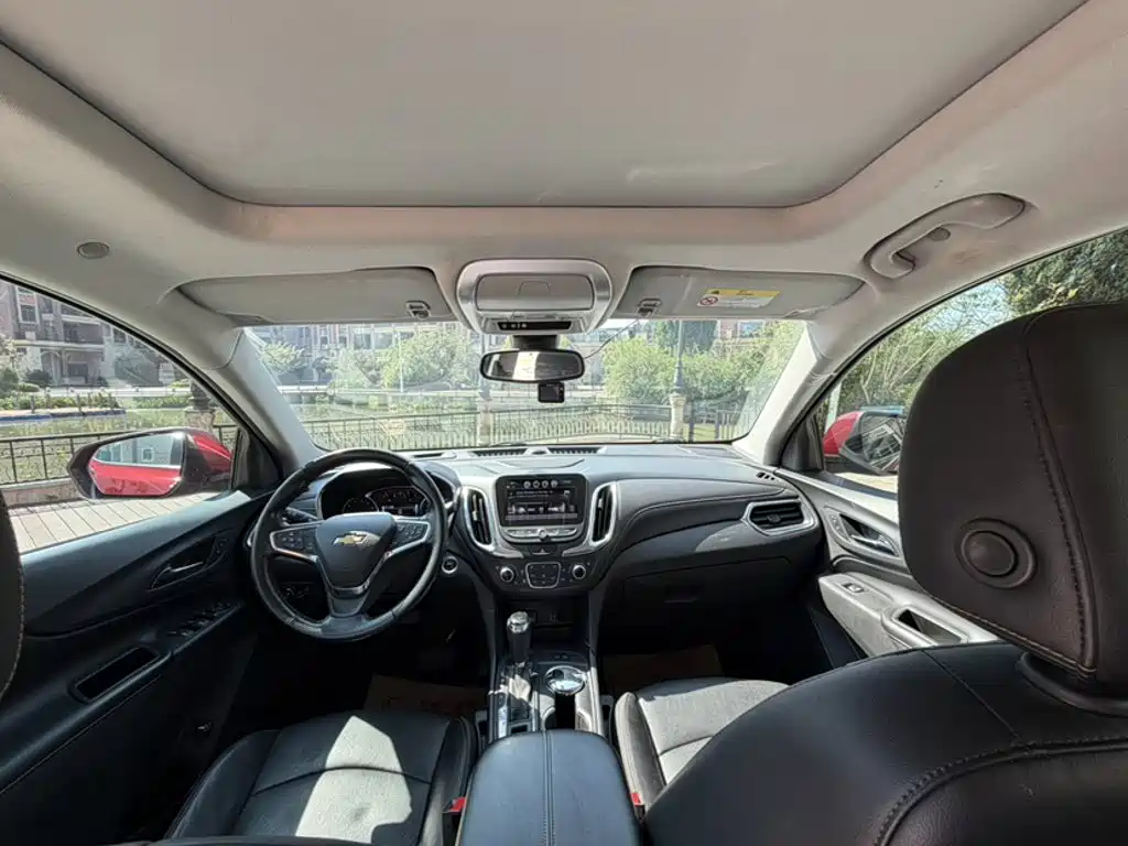 Chevrolet Equinox 2017 — фото 14