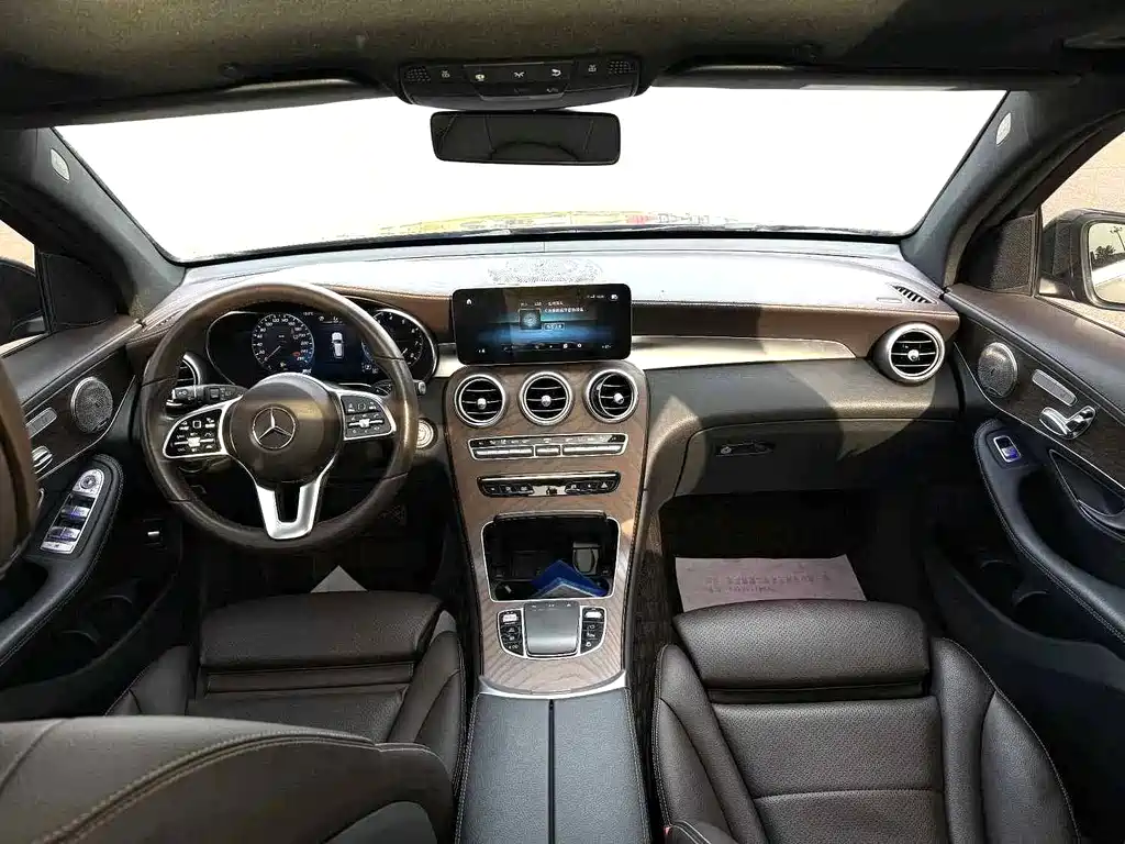 Mercedes-Benz GLC 2022 — фото 10