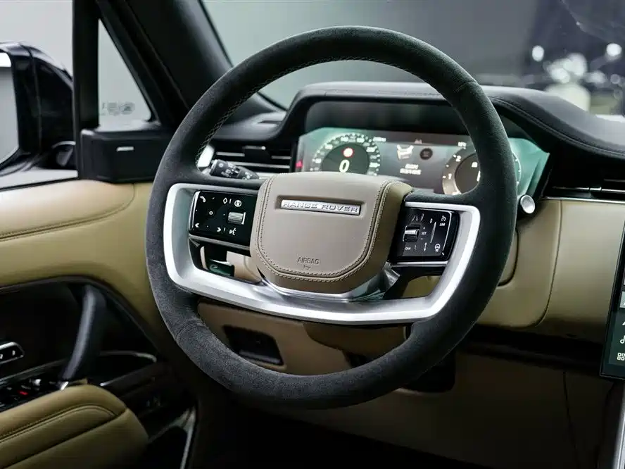 Land Rover Range Rover 2024 — фото 19