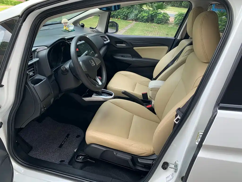 Honda Fit 2015 — фото 4