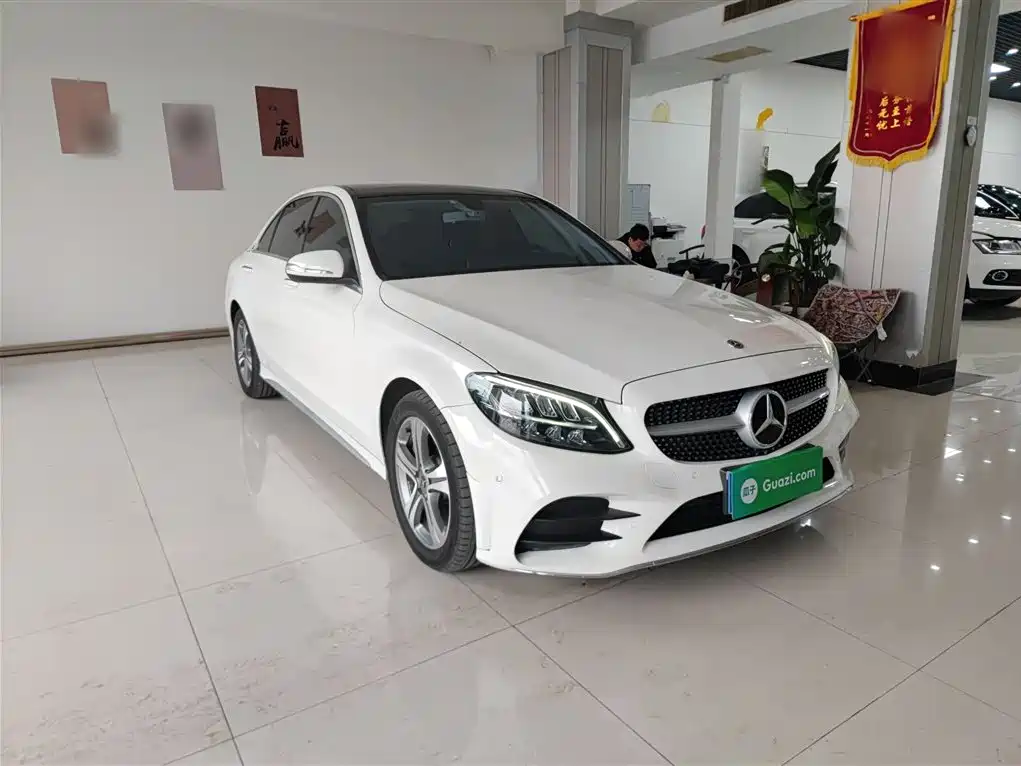 Mercedes-Benz C-Class 2019 — фото 4