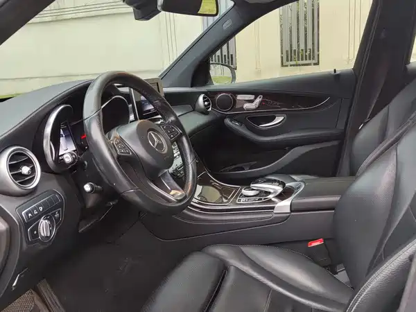 Mercedes-Benz GLC 2018