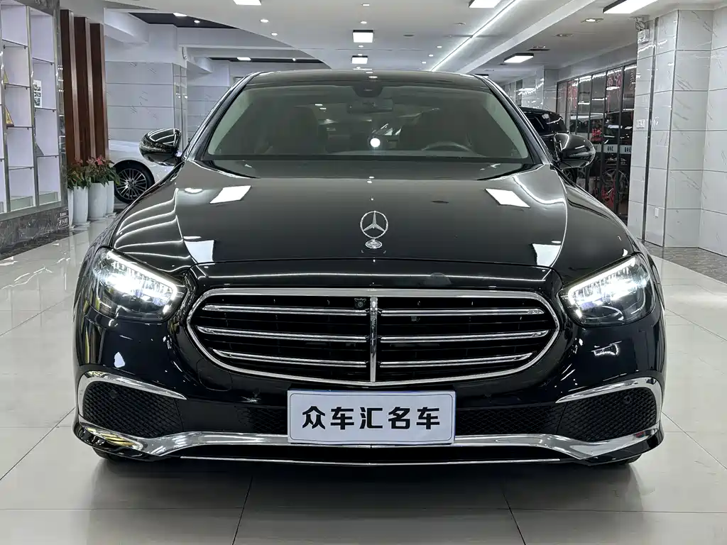 Mercedes-Benz E-Class 2022 — фото 2