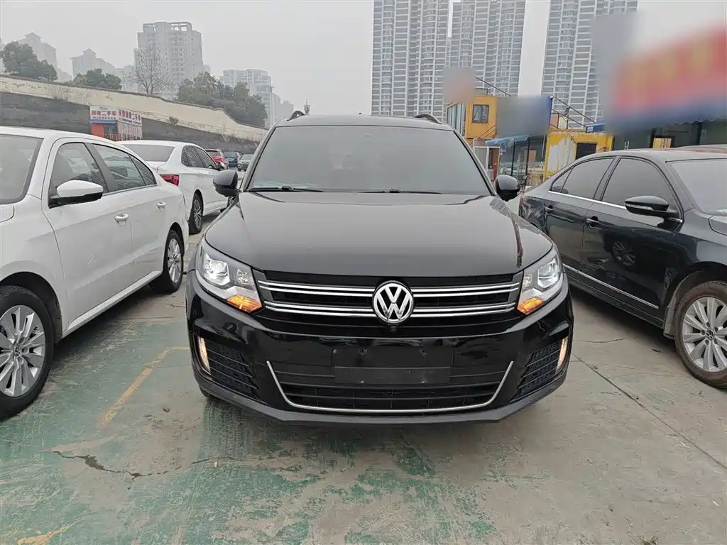 Volkswagen Tiguan 2018 — фото 3