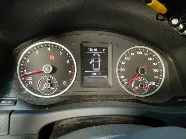 Volkswagen Tiguan 2015