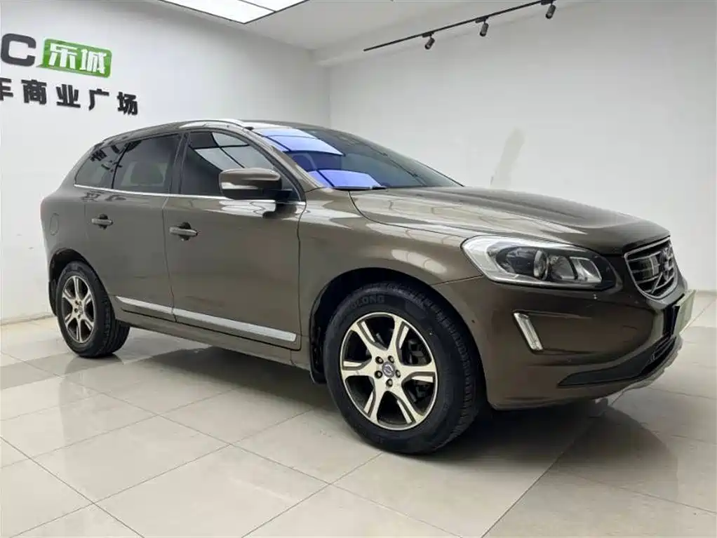 Volvo XC60 2015 — фото 4