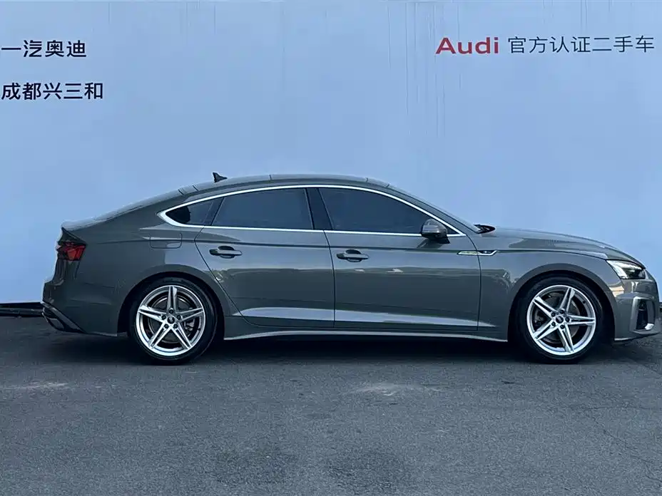 Audi A5 2023 — фото 3