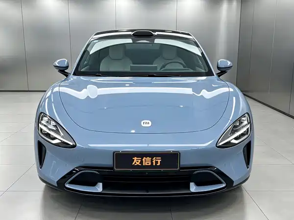 Xiaomi SU7 2024