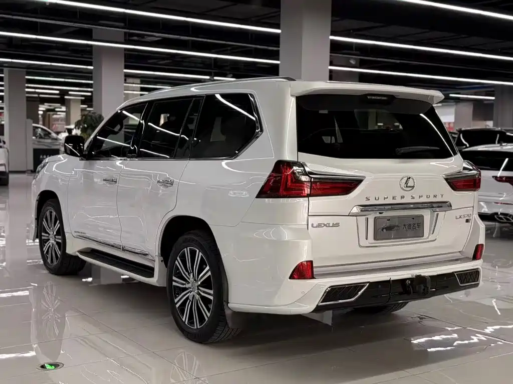 Lexus LX 2020 — фото 5