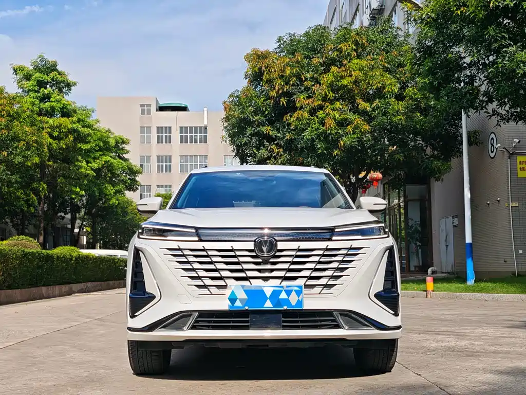 Changan CS75 PLUS 2023 — фото 2