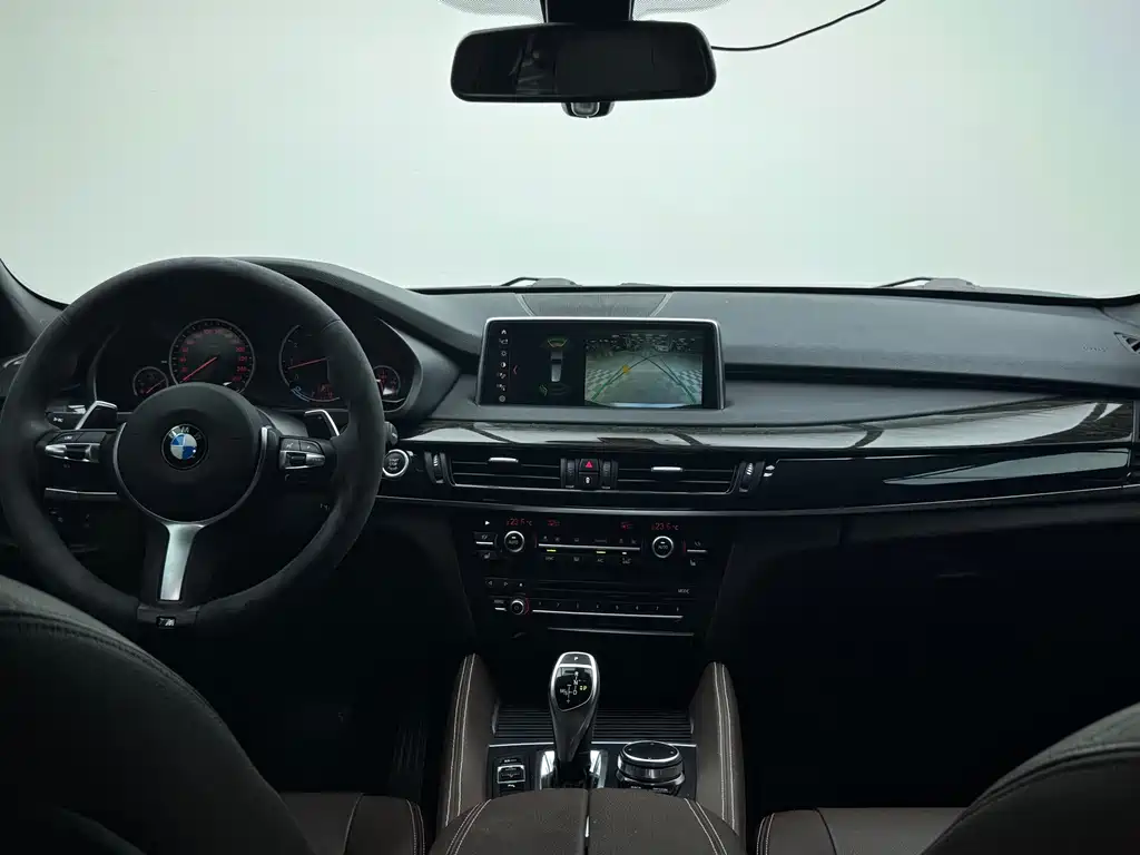 BMW X5 2017 — фото 21