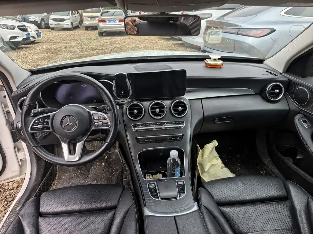 Mercedes-Benz C-Class 2019 — фото 6