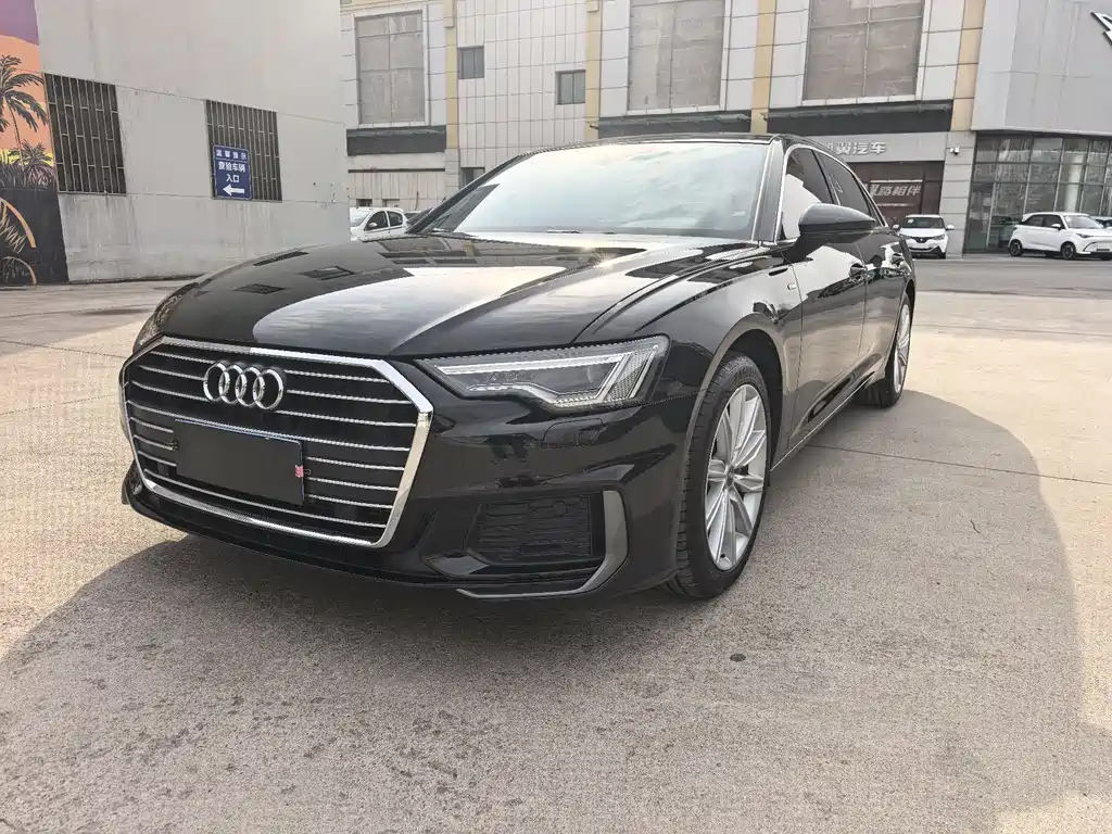 Audi A6L 2021 — фото 1