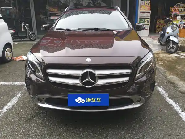 Mercedes-Benz GLA 2016