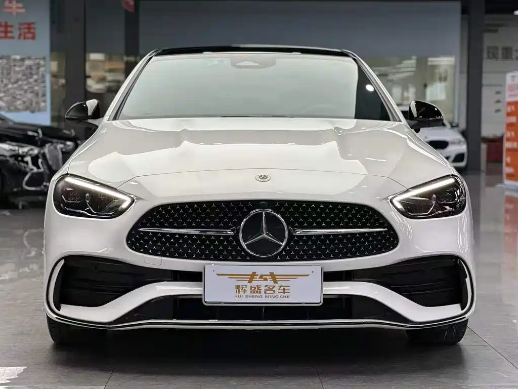 Mercedes-Benz C-Class 2023 — фото 2