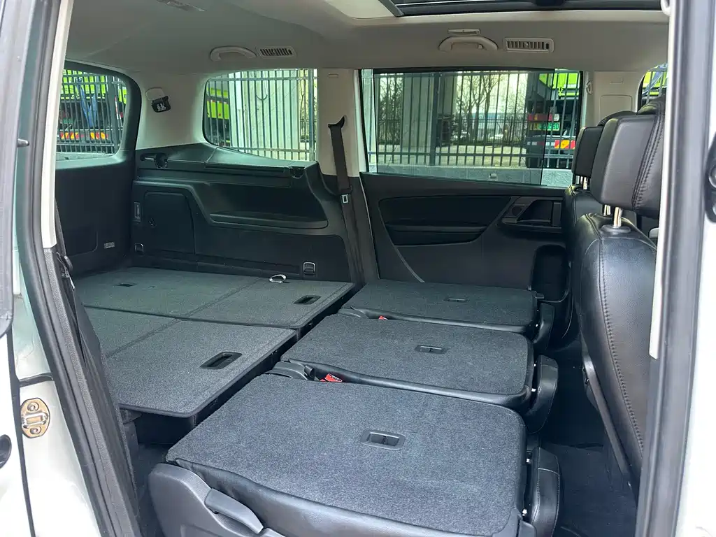 Volkswagen Sharan 2018 — фото 20