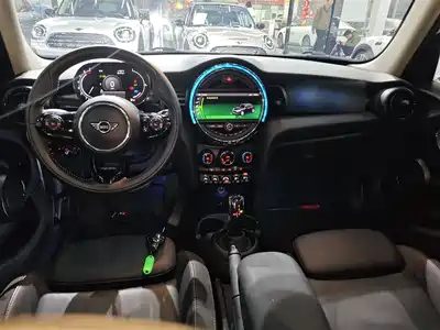MINI MINI 2021