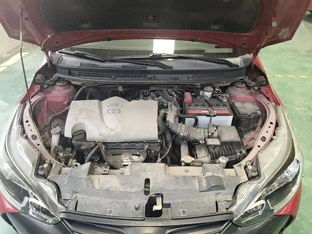 Toyota Yaris L 2018 — фото 20