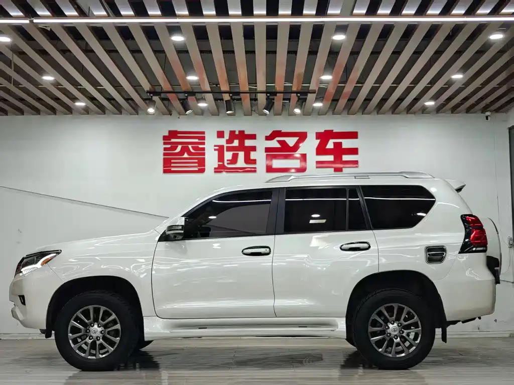 Toyota Prado 2019 — фото 4