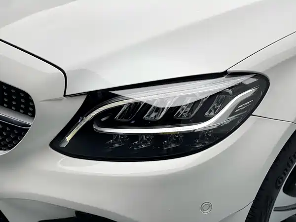 Mercedes-Benz C-Class 2020