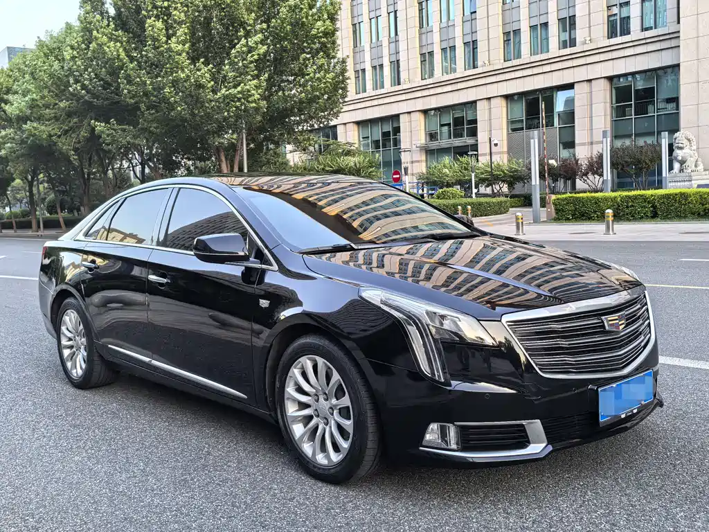 Cadillac XTS 2019 — фото 5