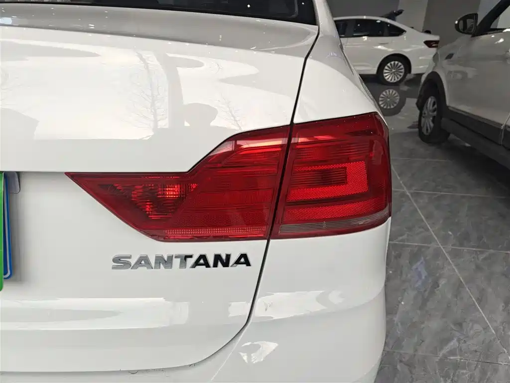 Volkswagen Santana 2018 — фото 15