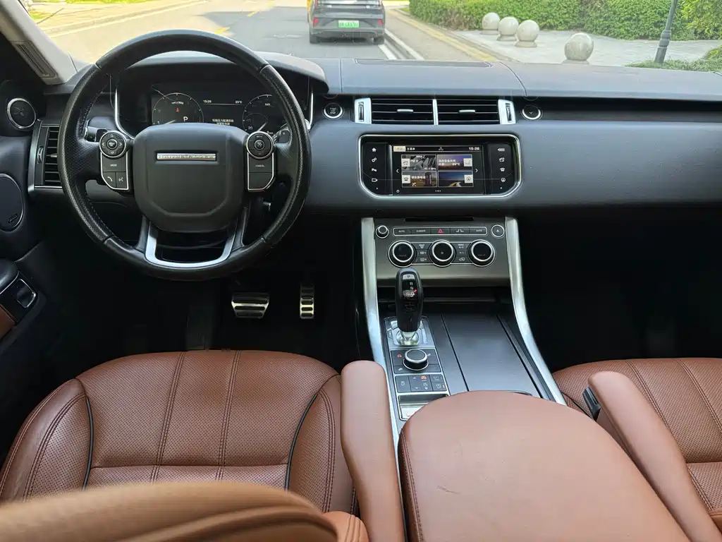 Land Rover Sport 2016 — фото 13