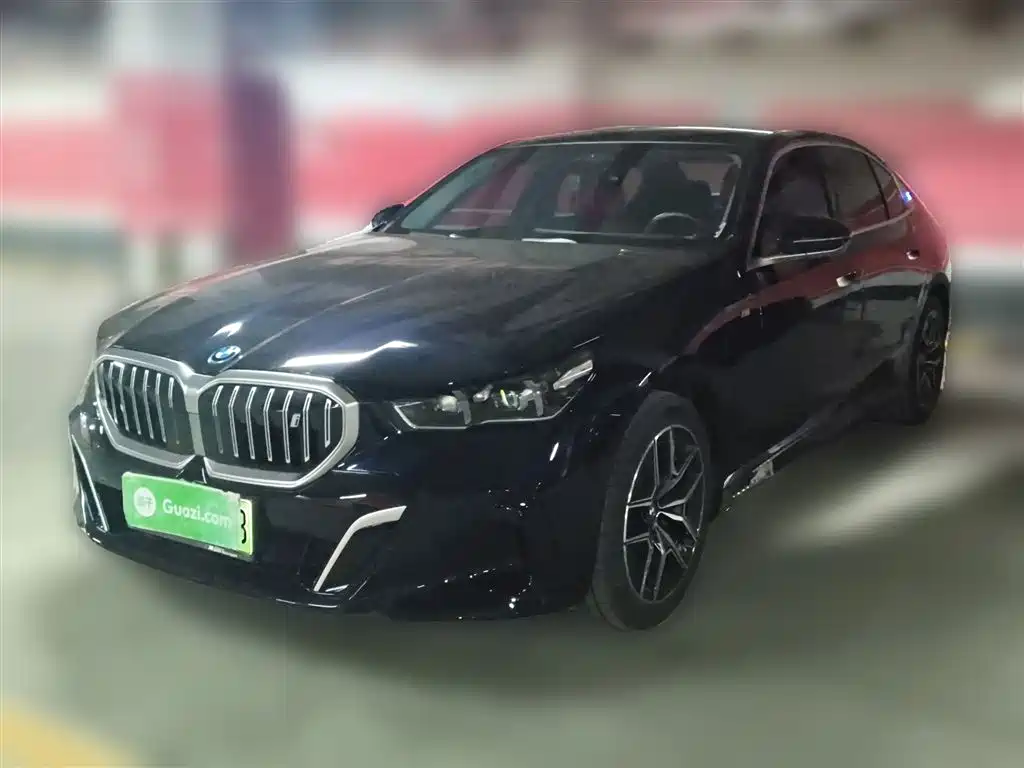 BMW i5 2026 — фото 2