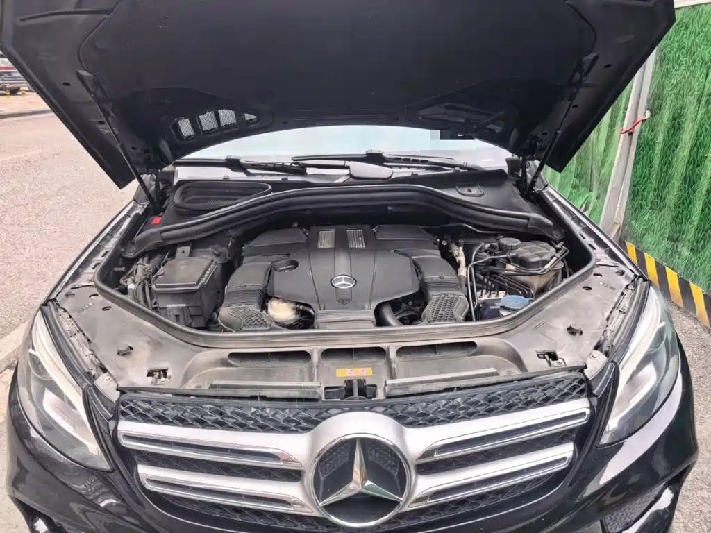 Mercedes-Benz GLE 2017 — фото 21