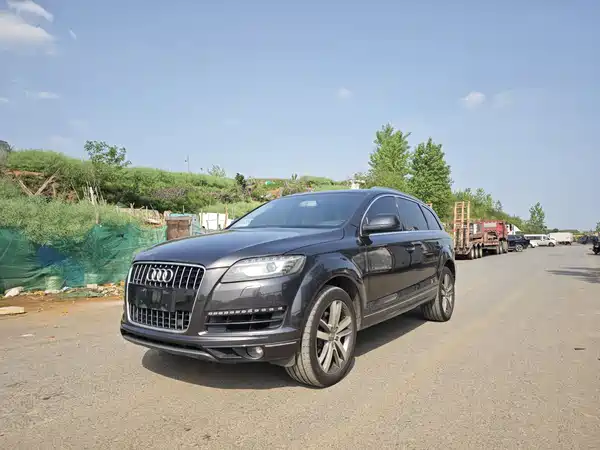 Audi Q7 2011