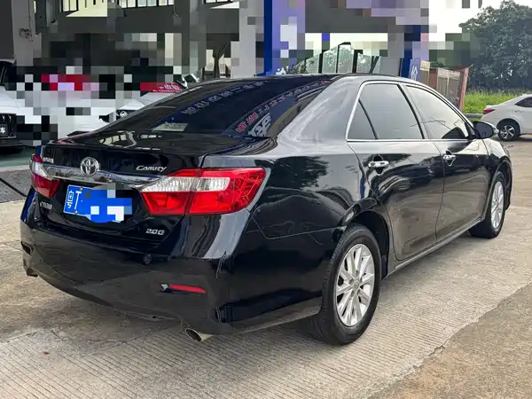 Toyota Camry 2012