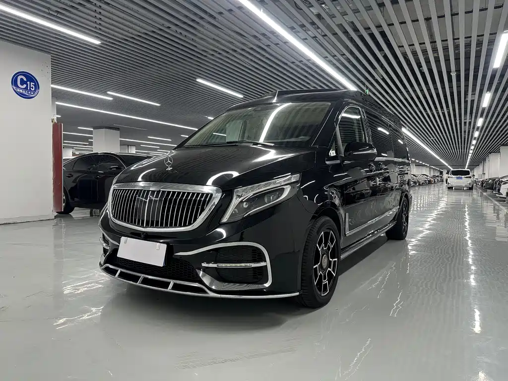 Mercedes-Benz V-Class 2020 — фото 2