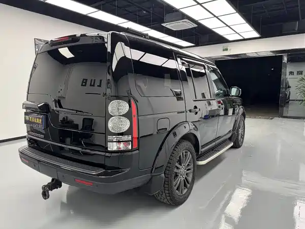Land Rover Discovery 2016