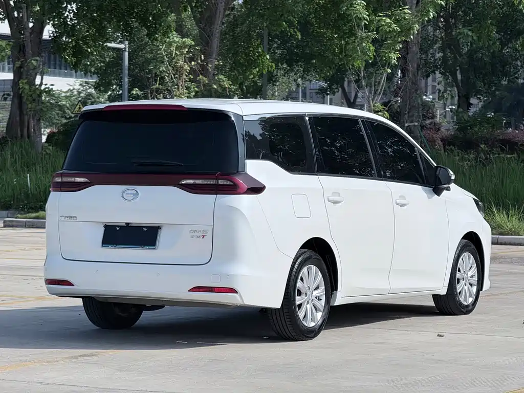 GAC Motor Trumpchi M6 2020 — фото 4