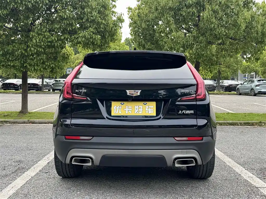 Cadillac XT4 2020 — фото 5