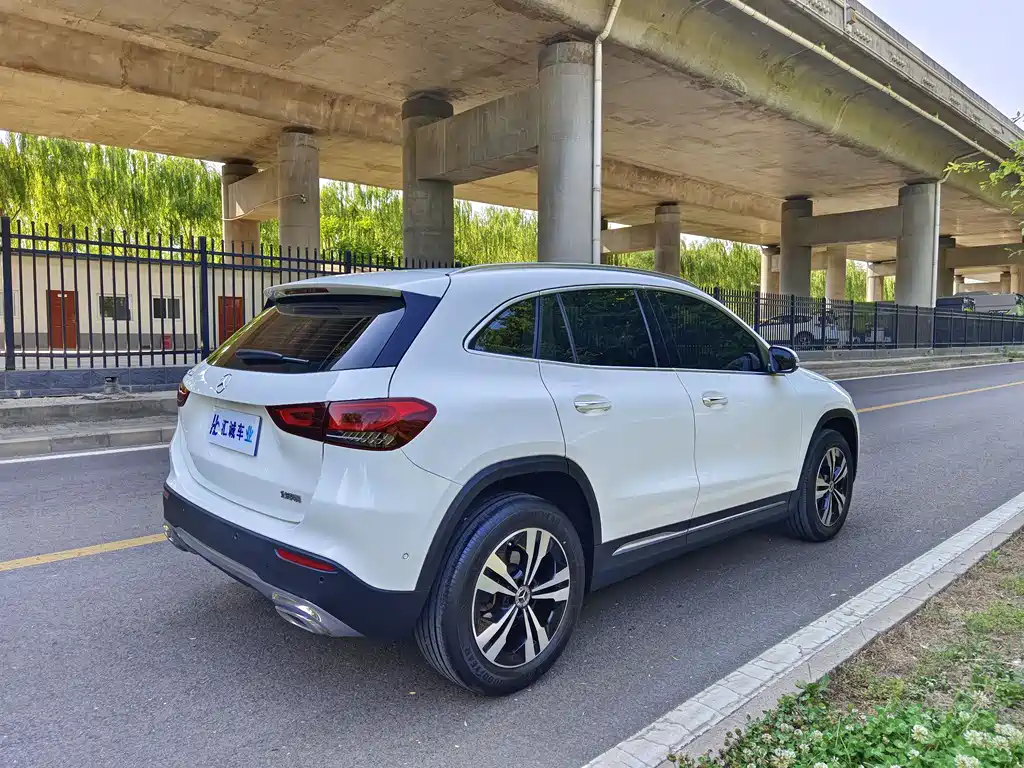 Mercedes-Benz GLA 2021 — фото 6