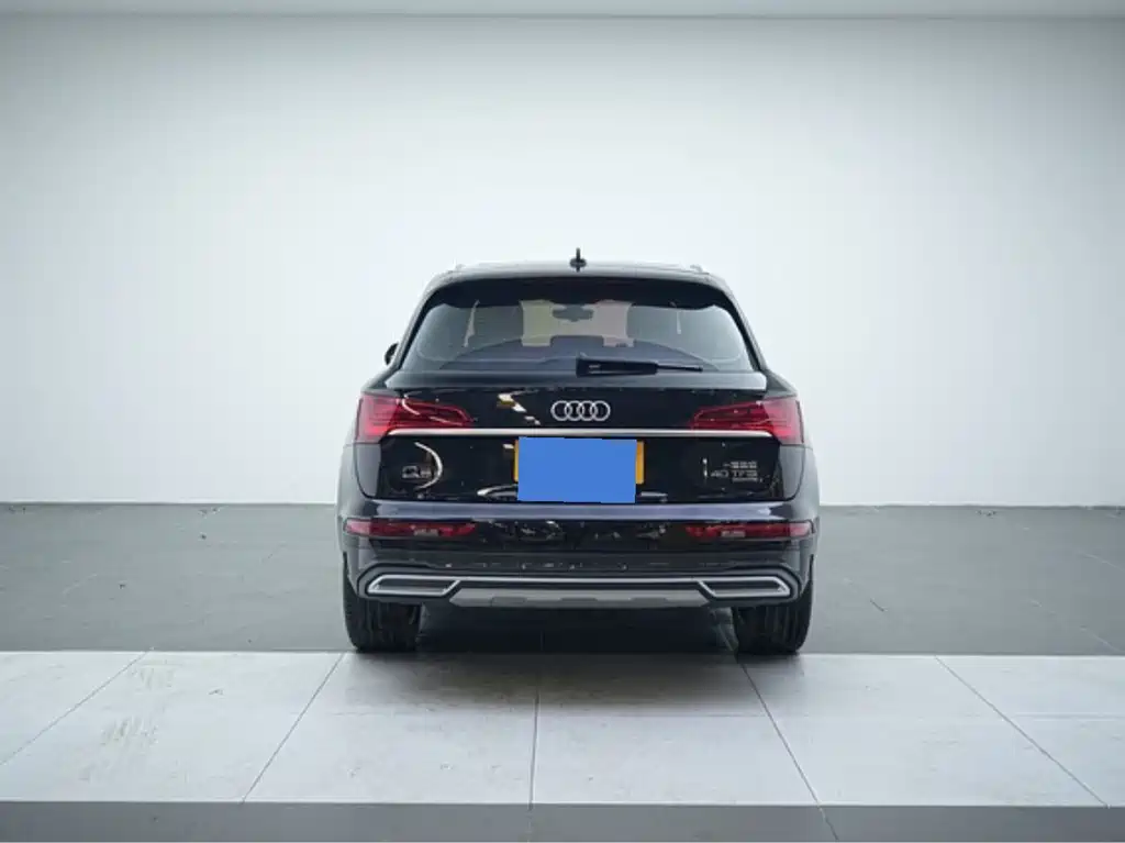 Audi Q5L 2022 — фото 6