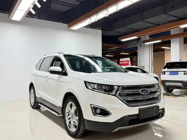 Ford Edge 2015