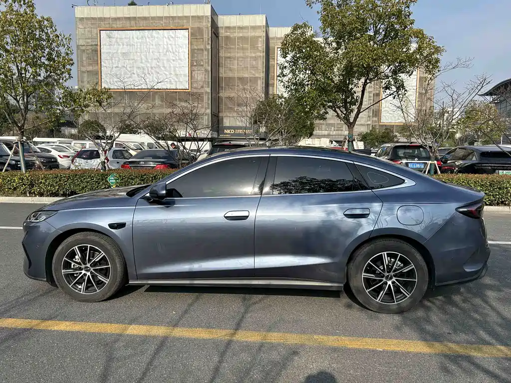 BYD Seal 06 2025