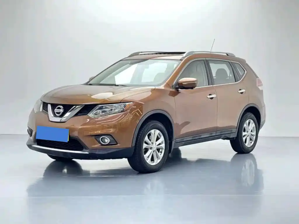 Nissan X-Trail 2014 — фото 1
