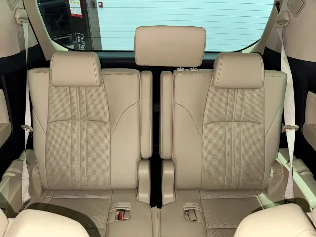 Toyota Vellfire 2020 — фото 32