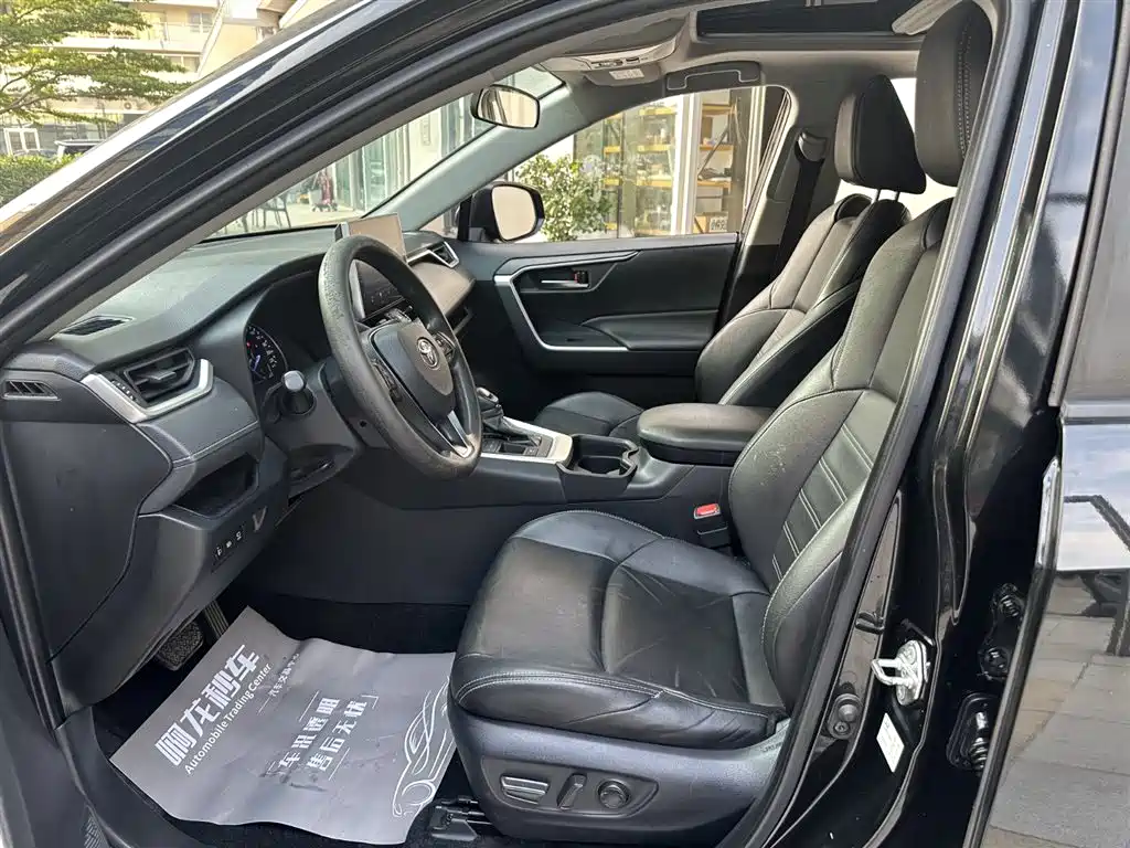 Toyota Wildlander 2020 — фото 14
