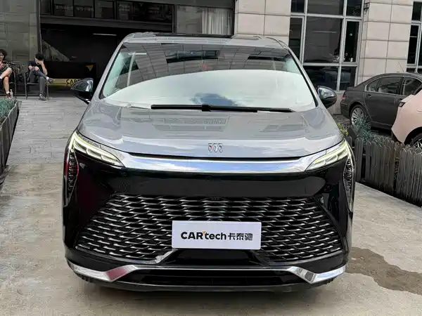 Buick Century 2023