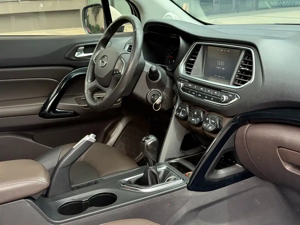 GAC Motor Trumpchi GS4 2016 — фото 14