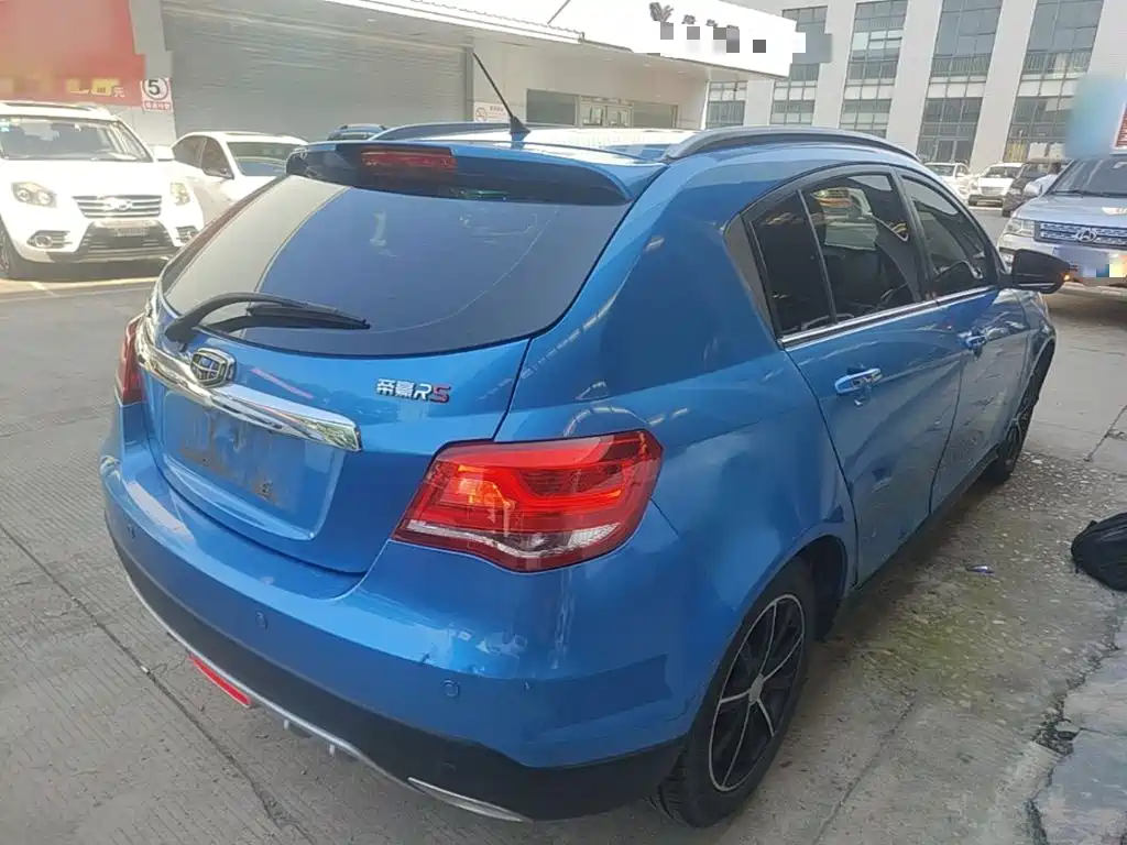 Geely Emgrand 2016